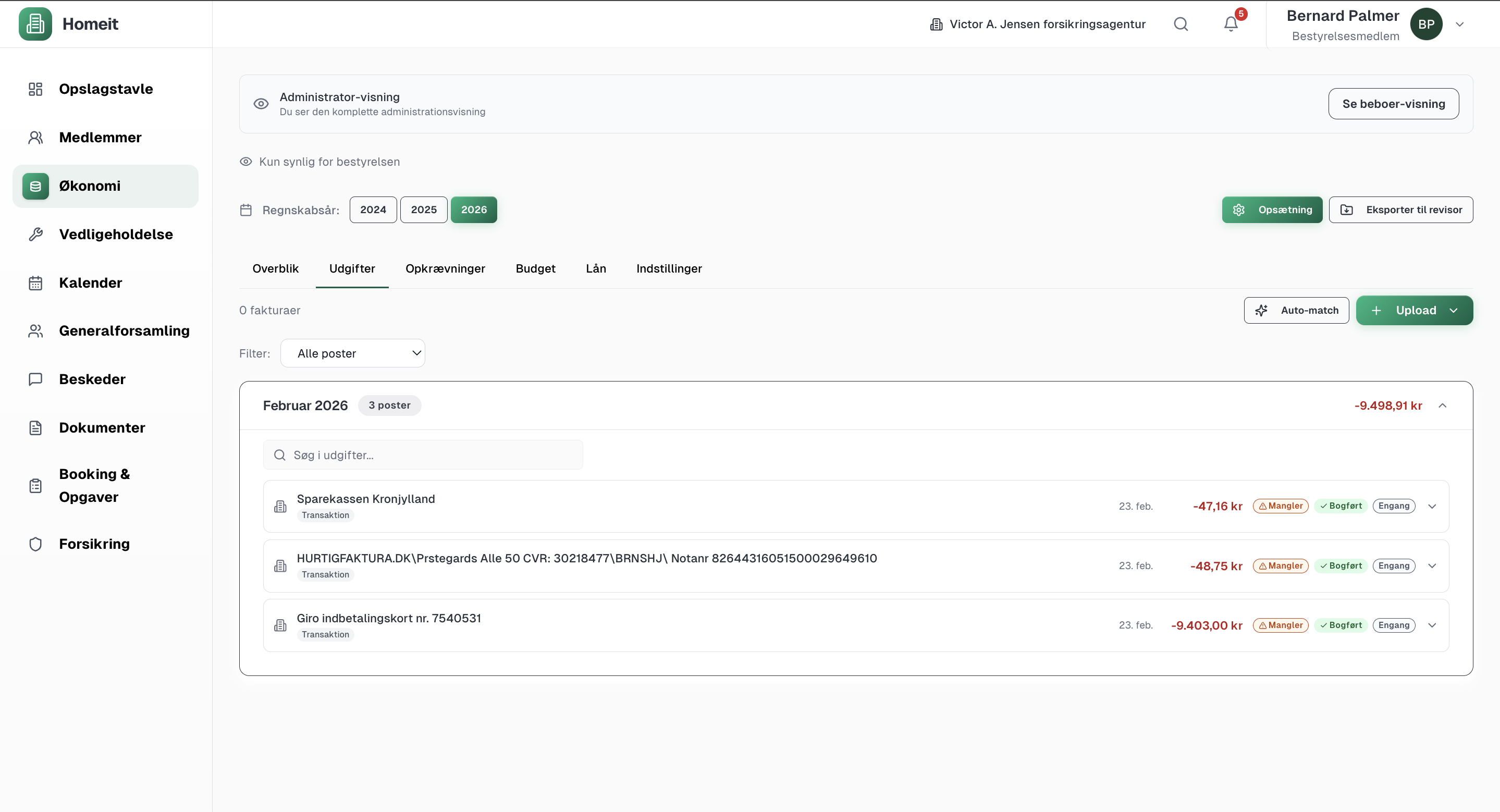 Detaljeret &oslash;konomioversigt i Homeit med budgetfordeling og posteringer